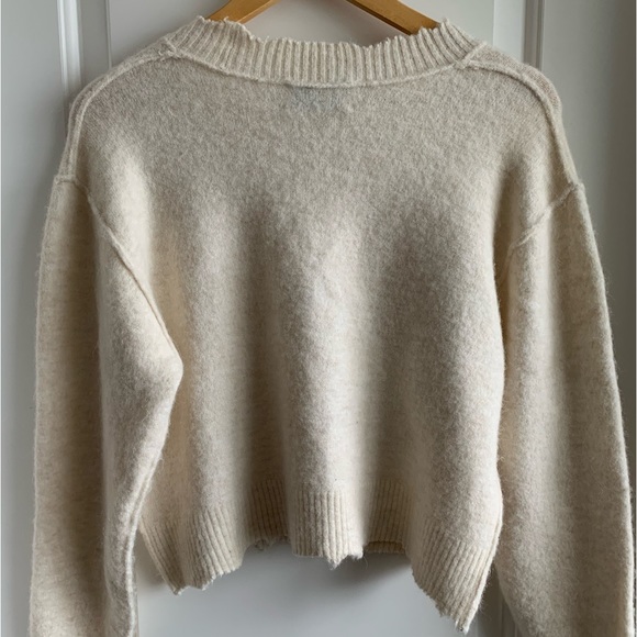 Aritzia Wilfred sweater - Picture 2 of 3